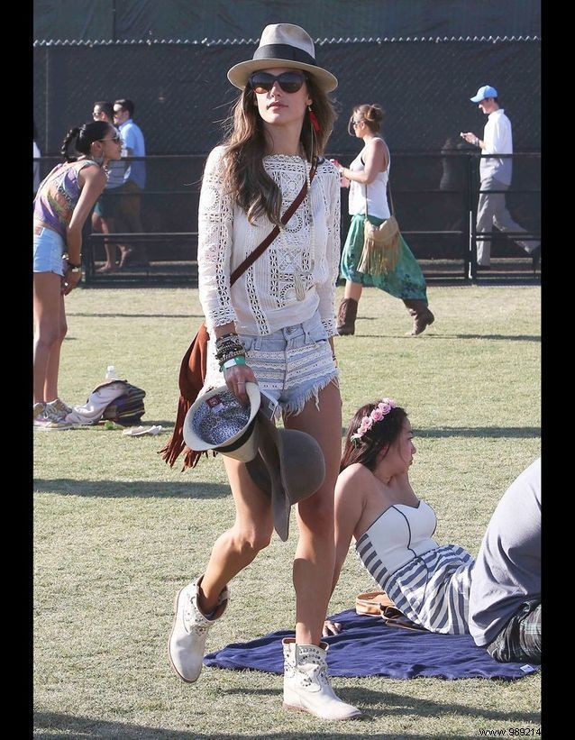 Coachella:our fashion tips for adopting a festival look 