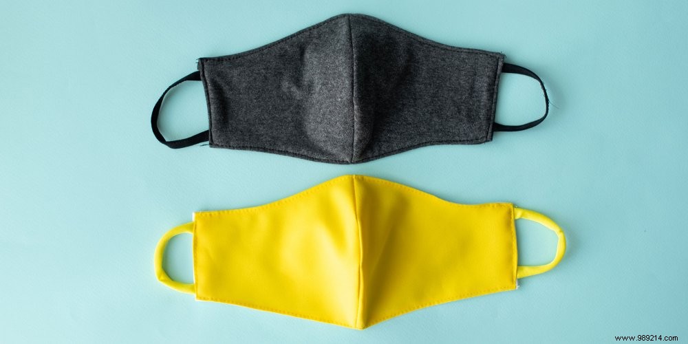 Superimpose two masks to protect yourself from Covid-19, good or bad idea? 