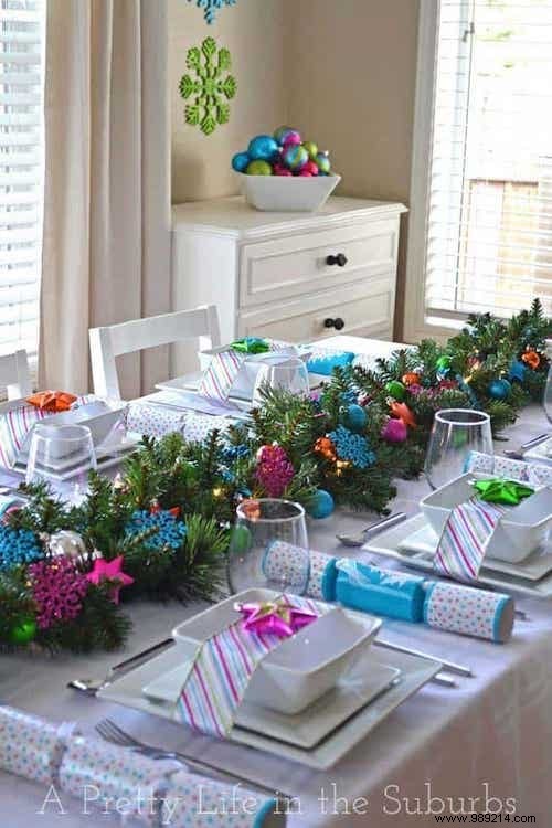65 Decoration Ideas For A Superb Christmas Table (Easy &Cheap). 