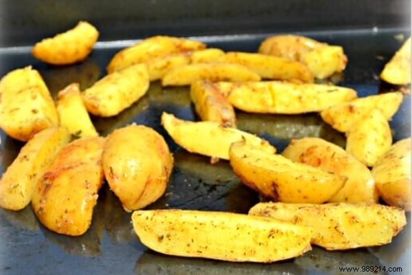 12 Amazing Ways to Bake Potatoes (The Whole Family Will Love). 