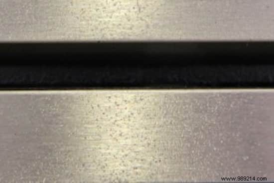 The Best Tip For Cleaning Cooking Oil Splatters. 