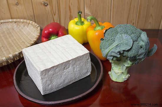 10 Supposedly Healthy Foods You Should NEVER Eat Again. 