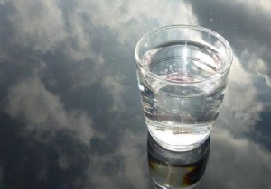 14 Signs That Show You re Not Drinking Enough Water (And How To Fix It). 