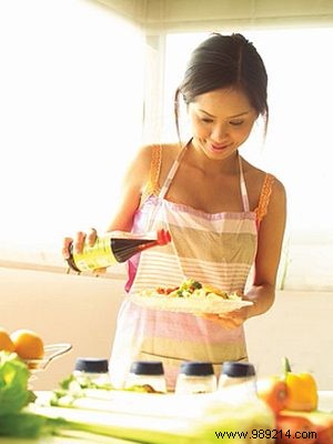 Women secretly put partners on a diet 
