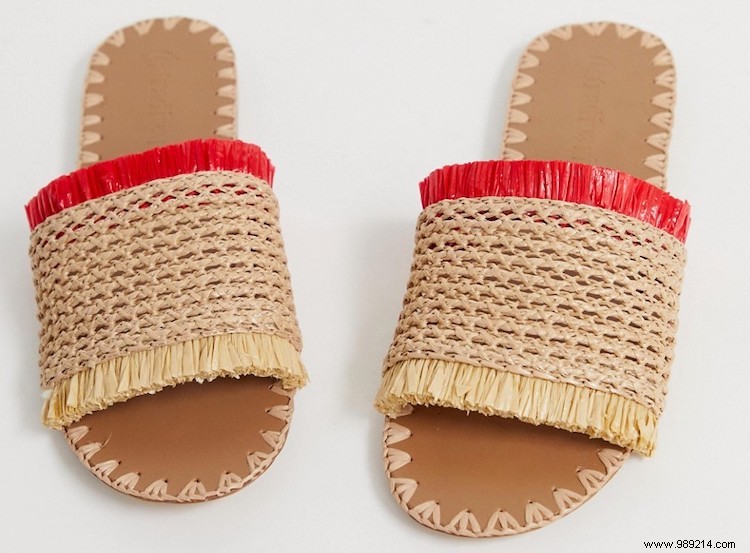 15 x spring proof sandals 