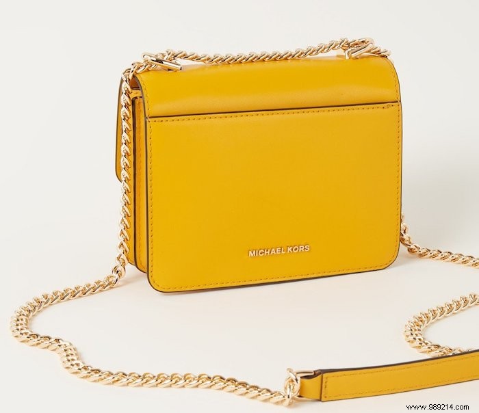 Fashion trend 2021:Yellow bags 