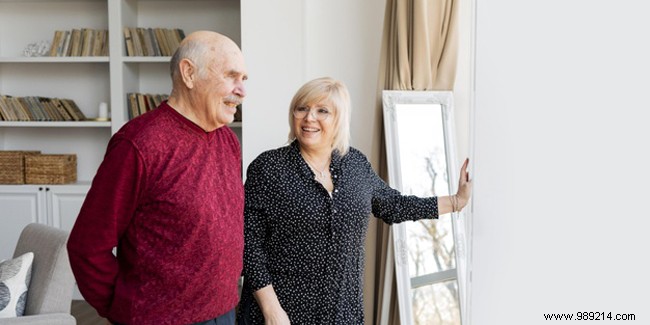 Family secrets:should they be revealed before leaving? 