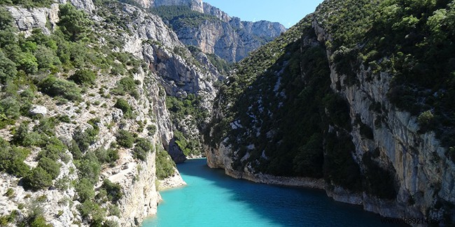 The Gorges du Verdon by pedal boat:advice and organization 