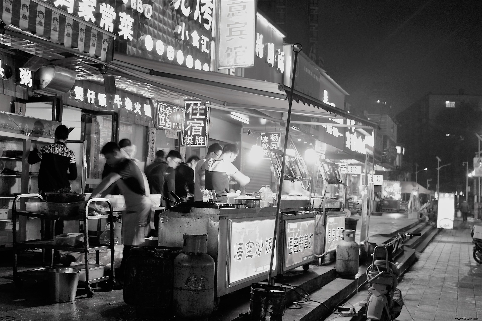 Was the new Chinese coronavirus man-made? 