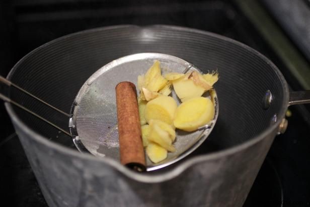 How to make natural homemade cough drops