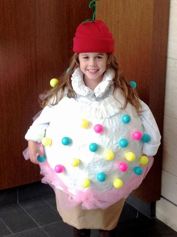 Make an ice cream cone costume