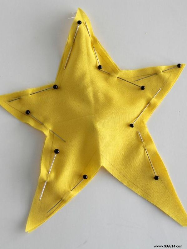Make a shooting star halloween costume